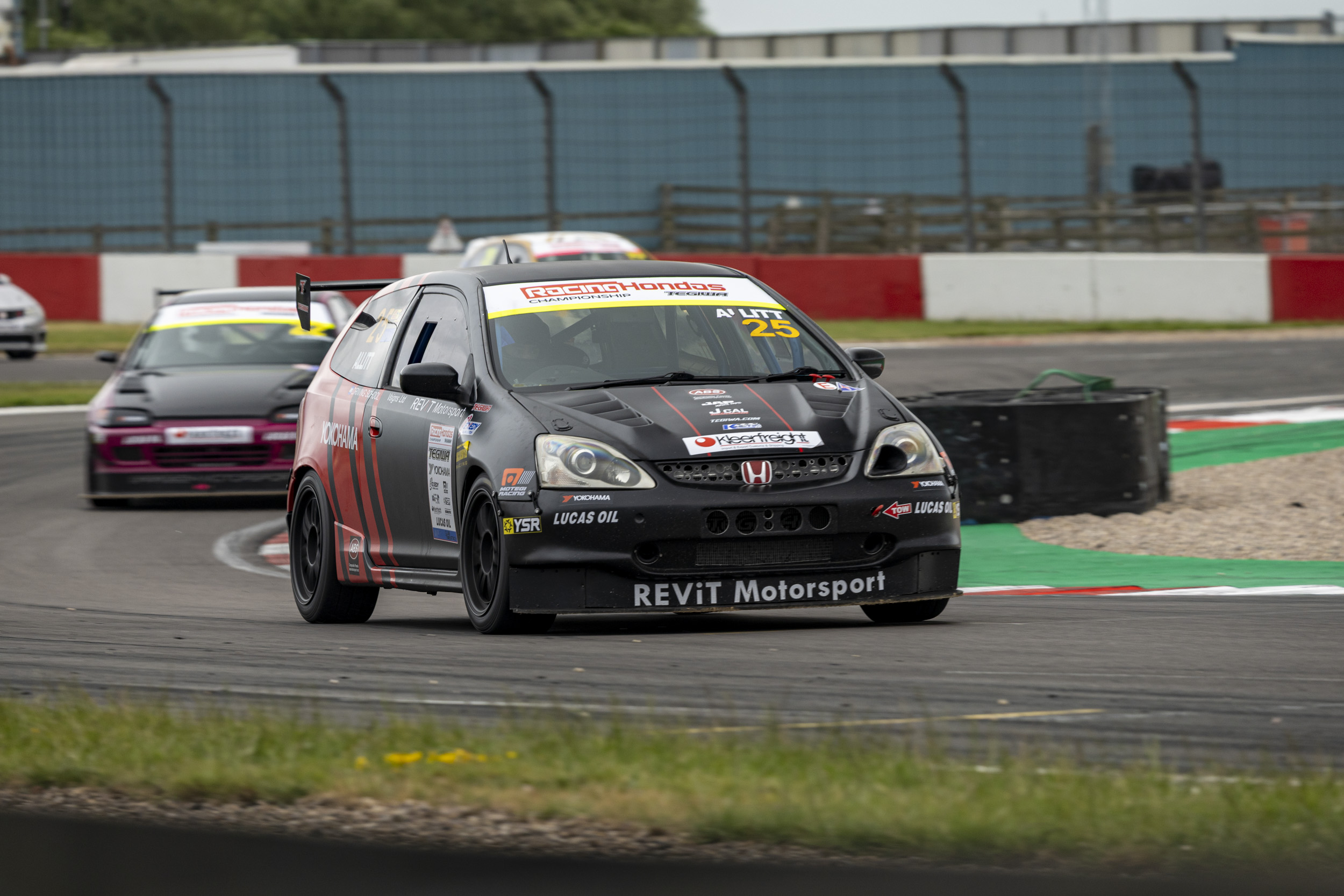 RH2025-R2-Race2-41